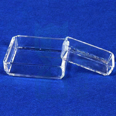 Tấm kính thạch anh chống ăn mòn, truyền sáng cao với nhiệt độ làm việc 1100°C