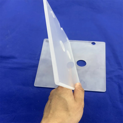 Chuyên nghiệp tùy chỉnh chống nhiệt độ cao Frosted Perforated Quartz Glass Sheet
