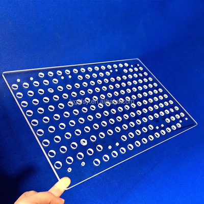Chuyên gia tùy chỉnh chống nhiệt độ cao Transparent Quartz Punching Sheet