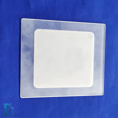 Chuyên nghiệp tùy chỉnh Opaque Quartz Slotted Bảng chống nhiệt độ cao