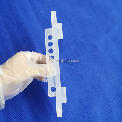 Hình kính đá thạch anh lỗ mờ