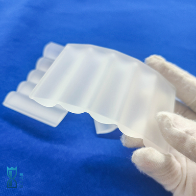 Nhà máy Hiệu suất cao Sản phẩm silicon nóng chảy tùy chỉnh không đều Quartz Frosted Bảng kính