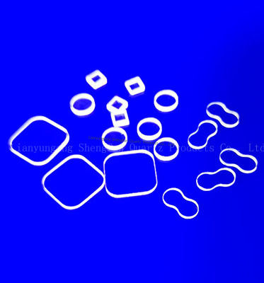 Tấm kính thạch anh nóng chảy trong suốt tia cực tím kích thước nhỏ cắt bằng laser cho cửa sổ buồng