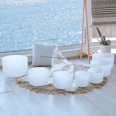 Chén hát tinh thể tinh thể tinh khiết với âm thanh cộng hưởng và thang âm nhạc kỹ thuật số để chữa lành Chakra