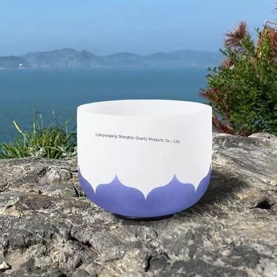 Chén hát tinh thể tinh thể tinh khiết với thang âm nhạc kỹ thuật số để chữa lành Chakra và thiền định